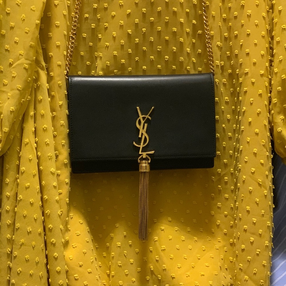 YSL KATE SMALL BAG WITH TASSEL IN GRAIN DE POUDRE